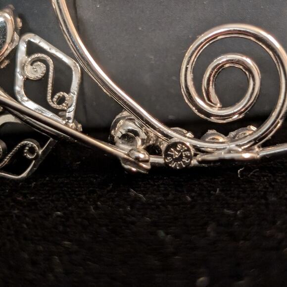 Vintage Tru Kay Sterling Marquis Cut Rhinestone Leaf Scroll Brooch/Pendant - Picture 4 of 5